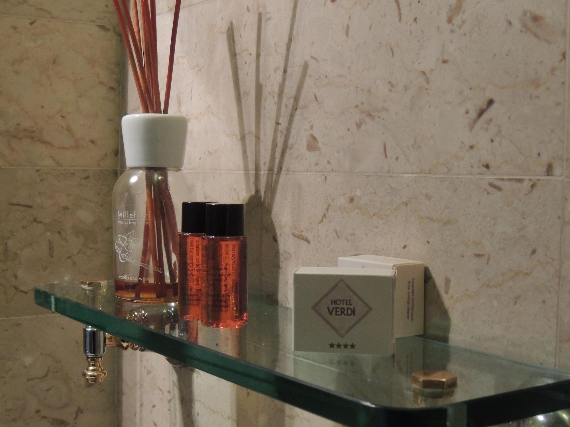 Hotel Verdi Boutique Hotel Parma Eksteriør bilde
